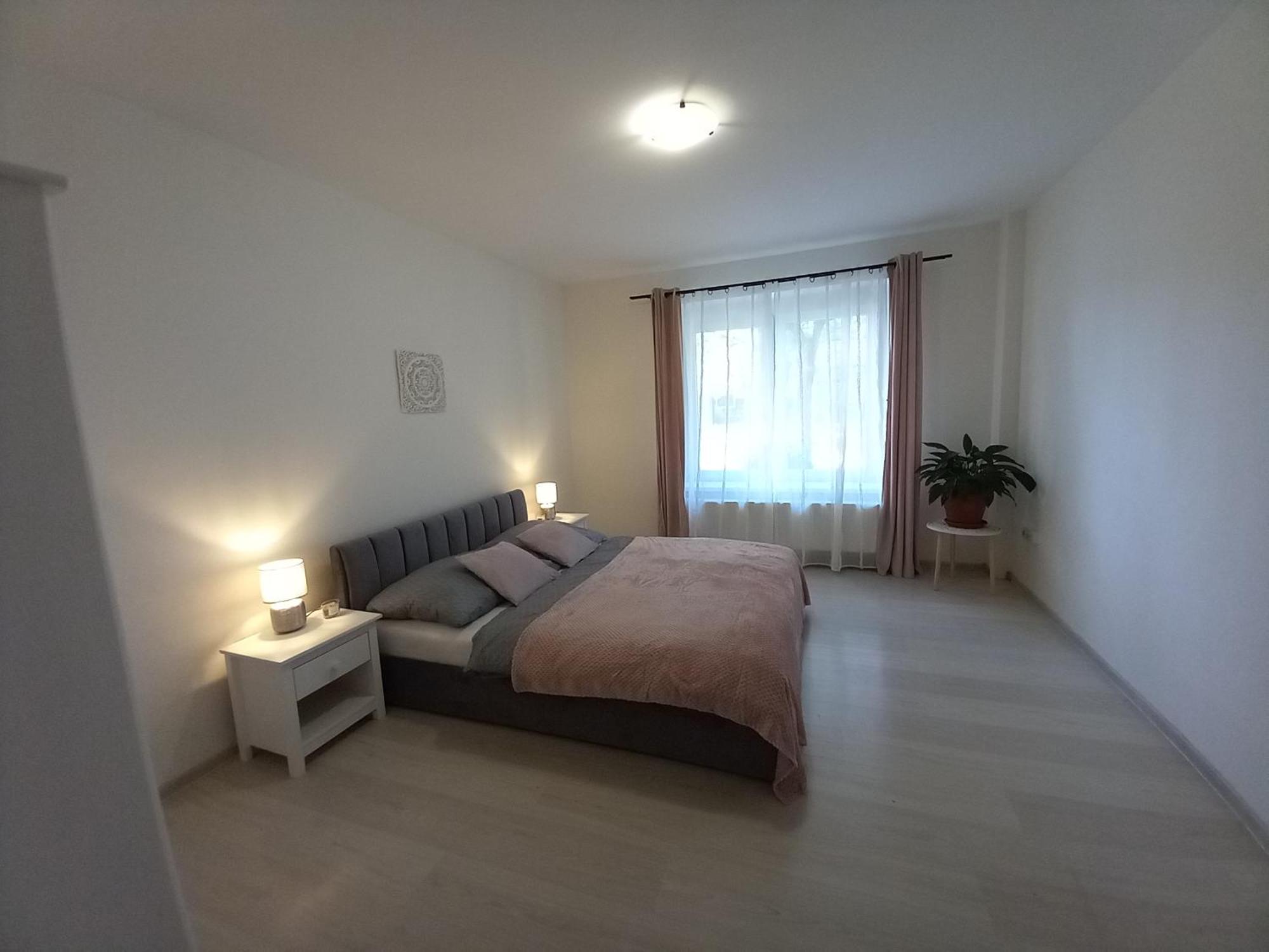 Apartmán Spi V Kuklenach 1 Hradec Králové Exteriér fotografie