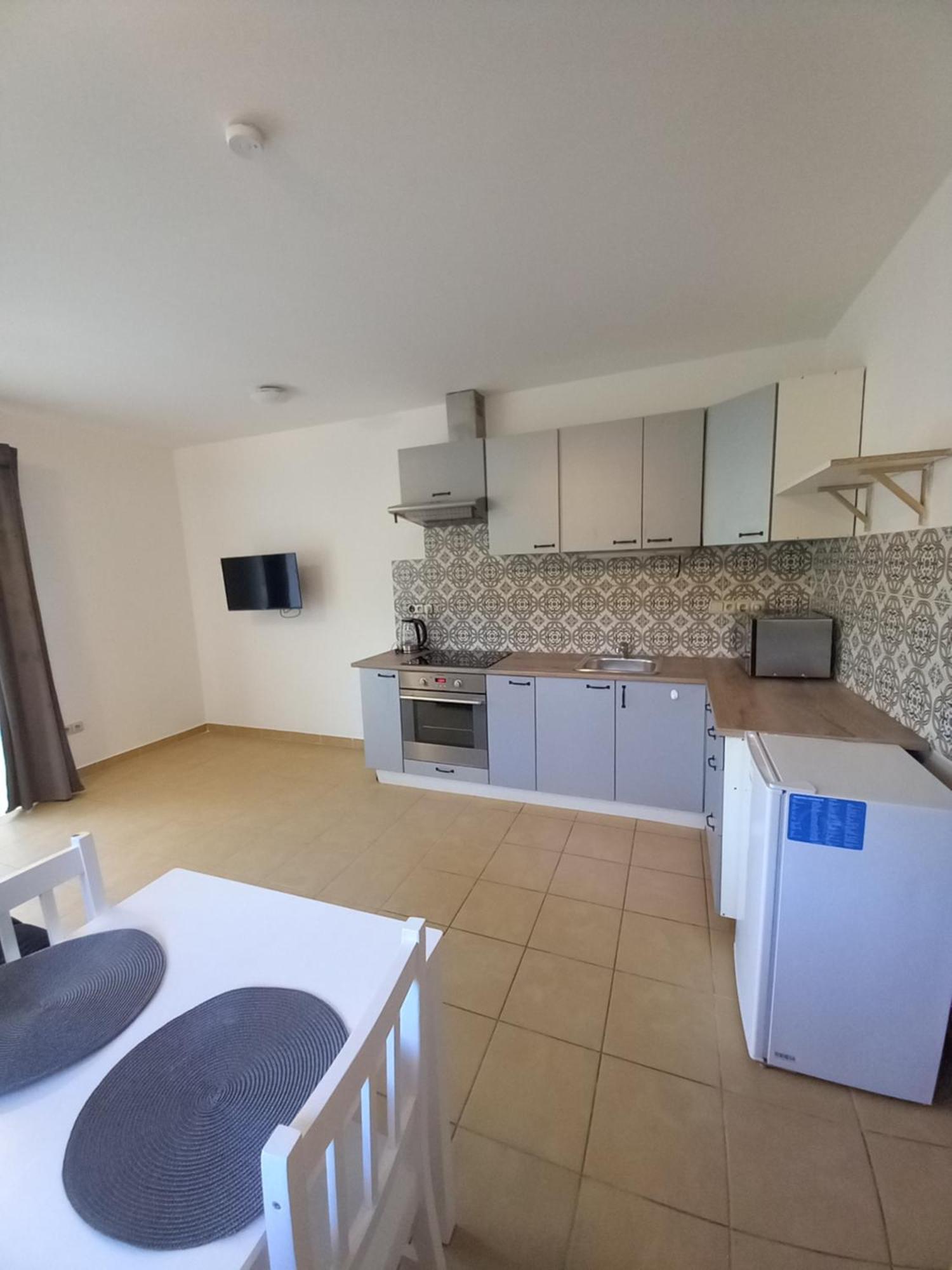 Apartmán Spi V Kuklenach 1 Hradec Králové Exteriér fotografie